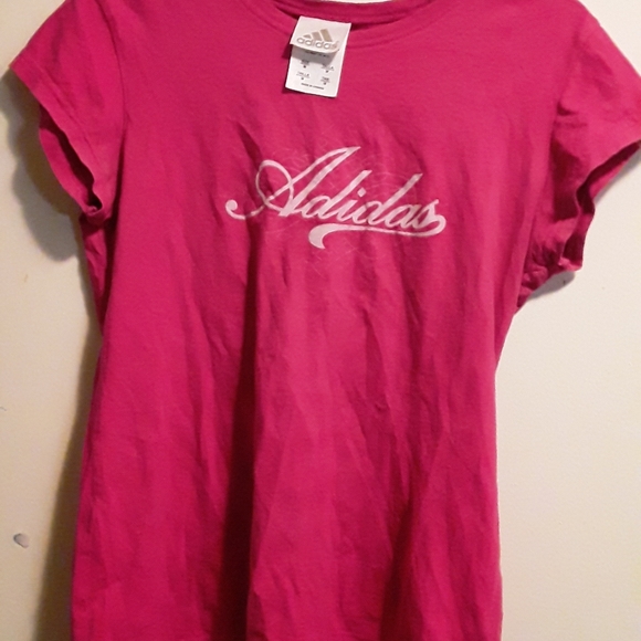 Adidas Teeshirt - Picture 2 of 4